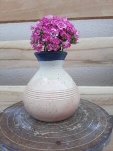 vaze din ceramica handmade